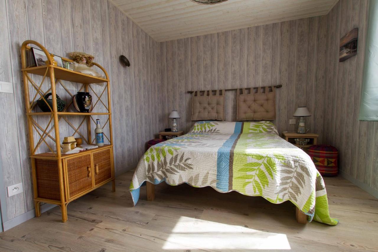 Le Chalet Vendeen Saint-Hilaire-la-Foret Экстерьер фото